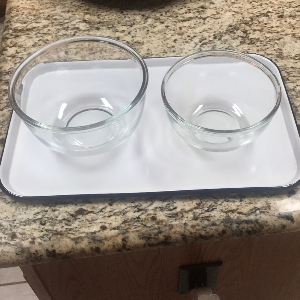 Set of Anchor Hocking Mixing Bowls